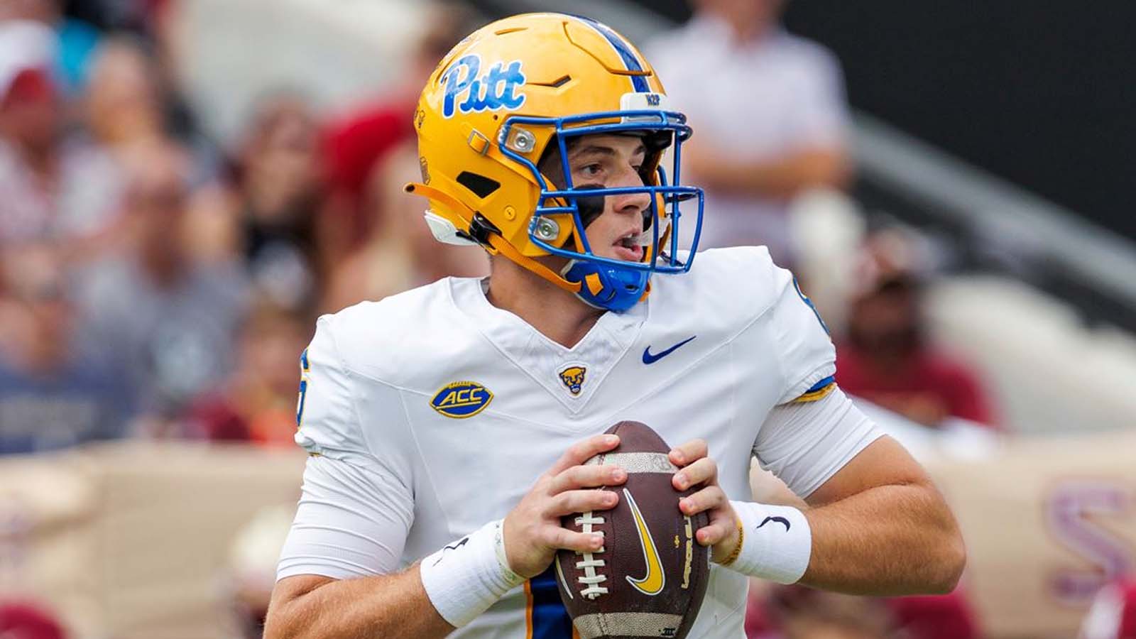 3 Betting Picks For Week 5 College Football Friday